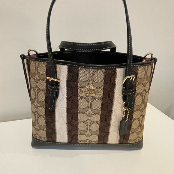 Coach Mollie Tote 25 and Wristlet in Signature Jacquard with Stripes - Picture 2 of 13